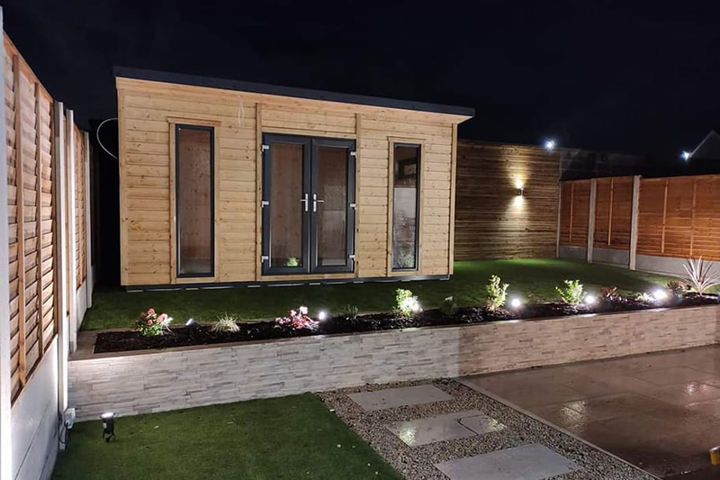 Euroglaze Supporting Garden Room Sales